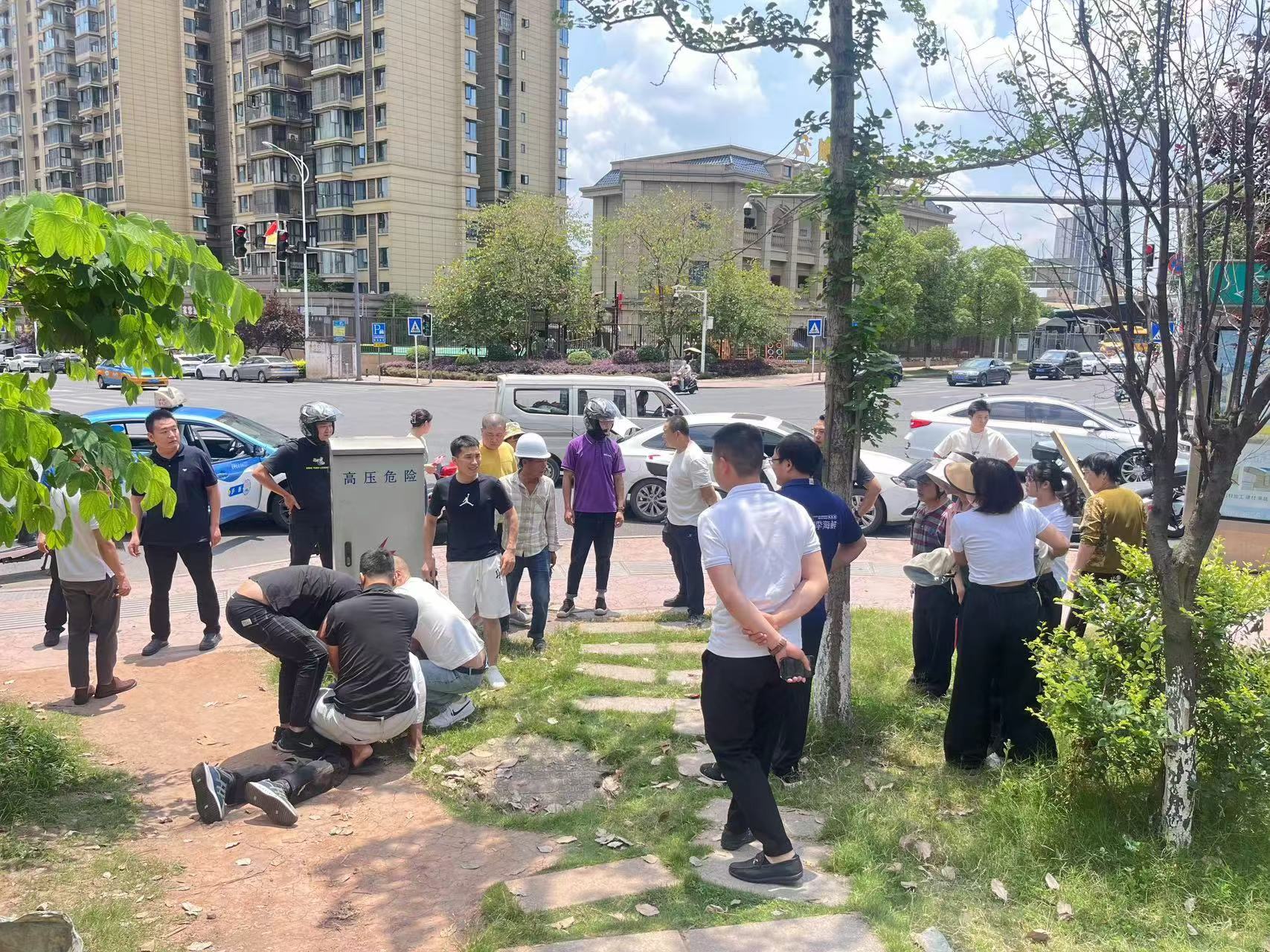 点赞！必赢亚州242.net集团三人获评市级见义勇为模范