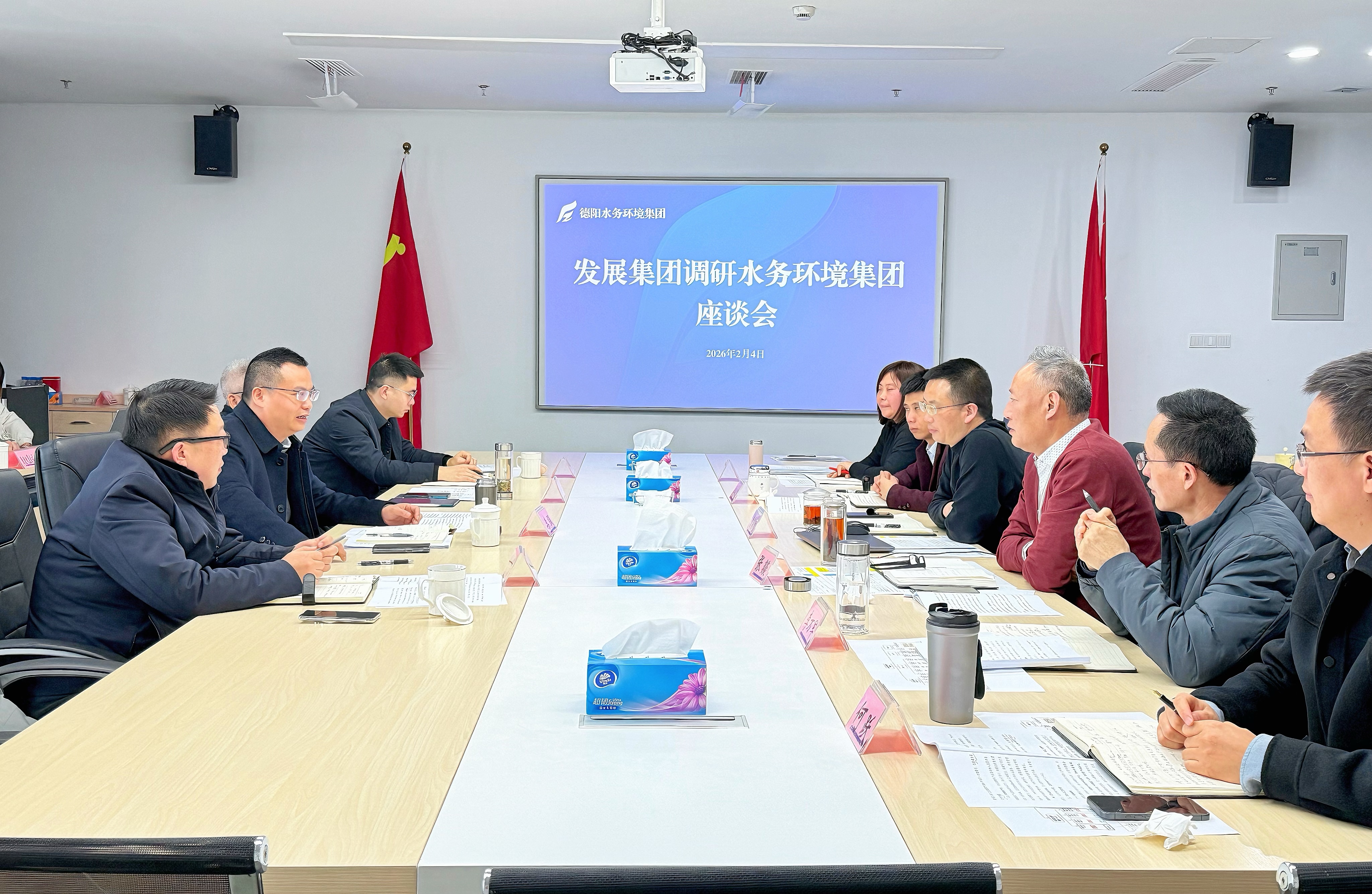 把脉定向谋发展 加压奋进促转型——集团党委书记、董事长李强率队开展二级专业集团专题调研