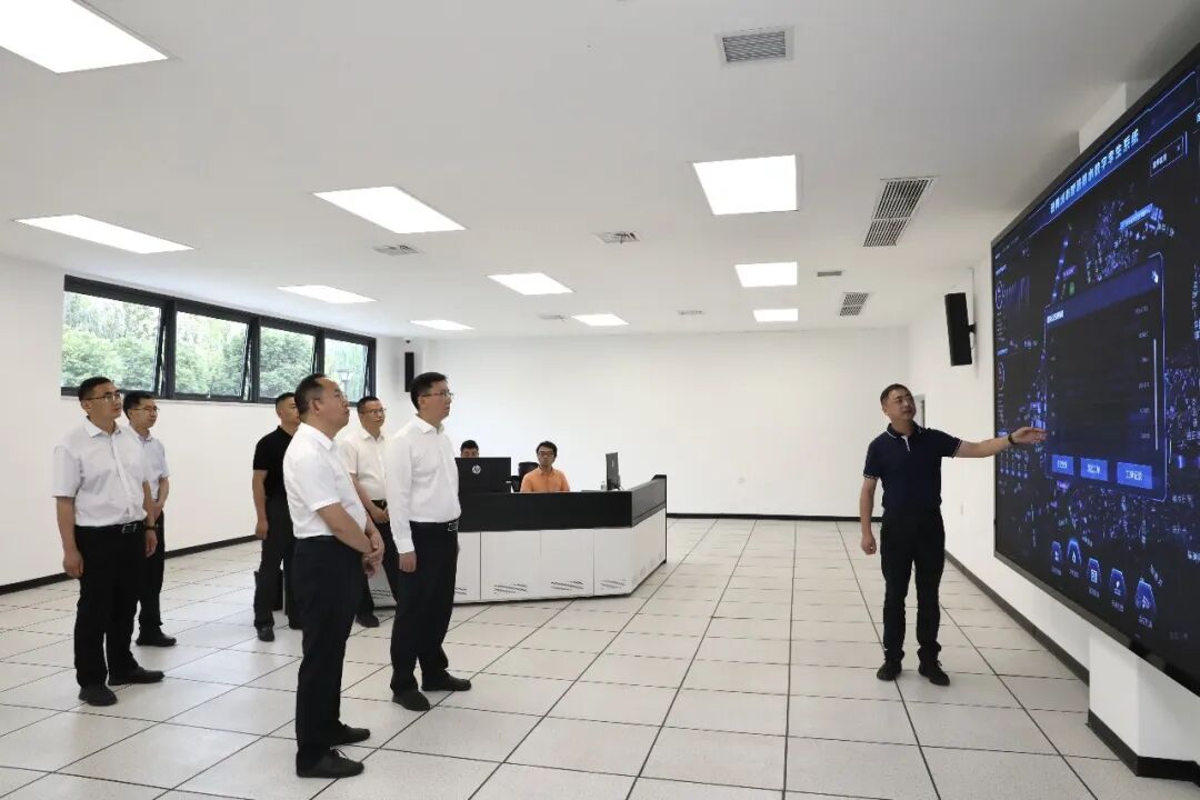黄朝阳调研必赢亚州242.net集团转型发展工作时强调：深化改革突破 聚力提质转型 赋能全市高质量发展